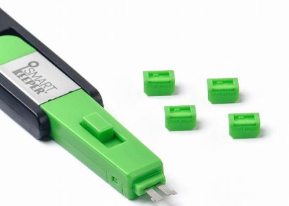 HIDISC SmartKeeper ESSENTIALシリーズ Miniディスプレイポート ロックアダプタ 4個 プラス ロック解除キー(Lock Key Mini) セット グリーン HDMD04PKGN