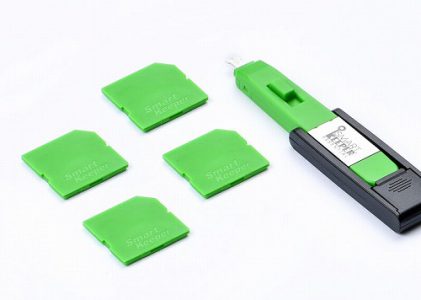 HIDISC SmartKeeper ESSENTIALシリーズ SDポート ロックアダプタ 4個 プラス ロック解除キー(Lock Key Mini) セット グリーン HDSD04PKGN